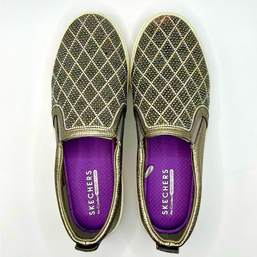 SKECHERS Street Goldie-Diamond Darling shoe Women’s size 5.5 (Youth 4)